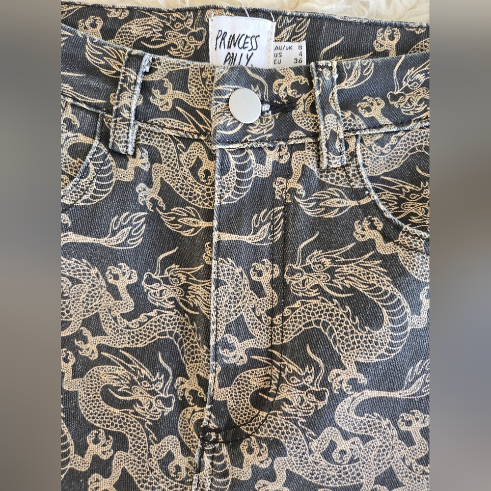 Princess Polly Black Jeans with Cream Dragon Print - Picture 3 of 3